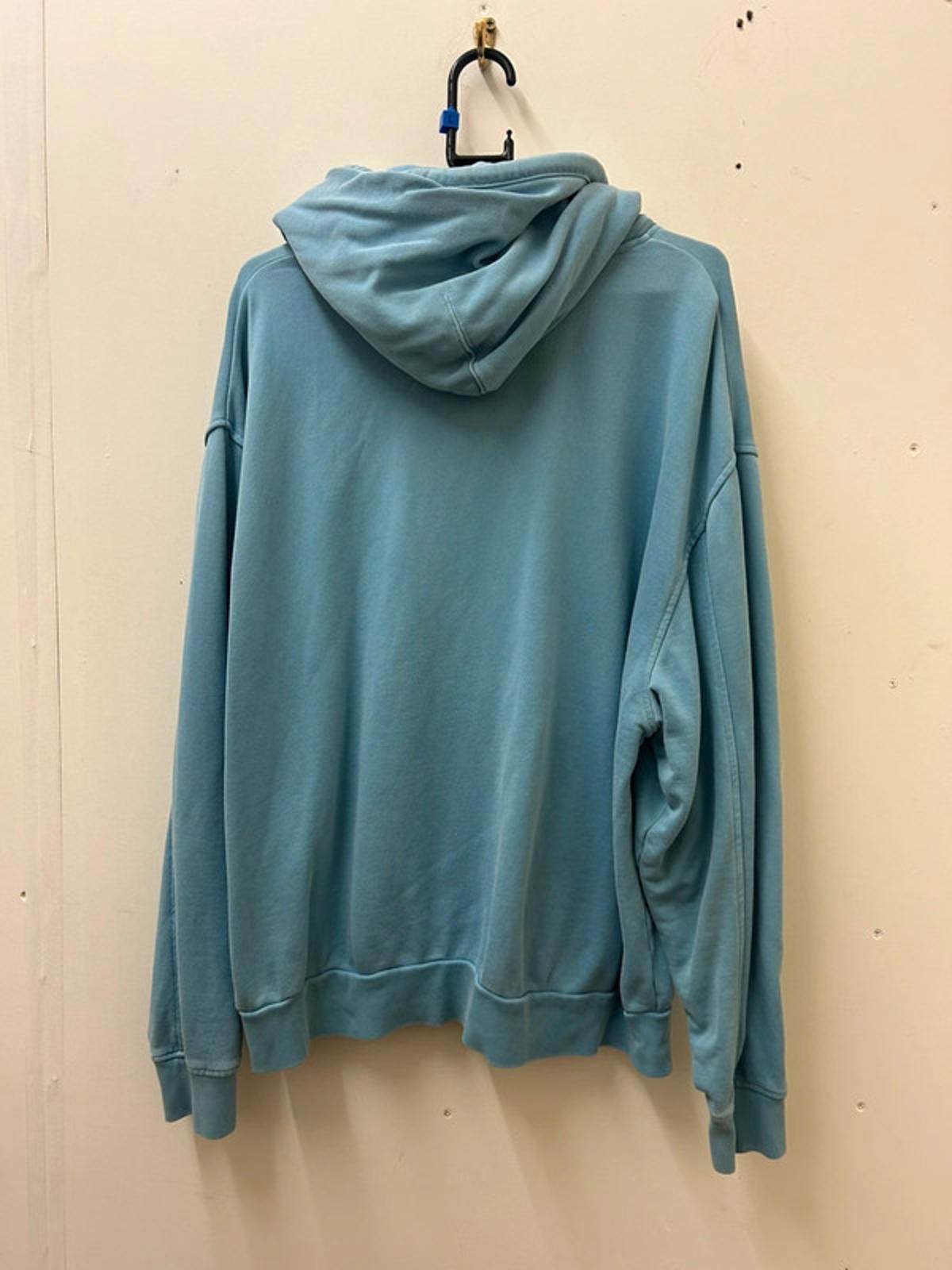 Levi’s Hoodie. Size Large2