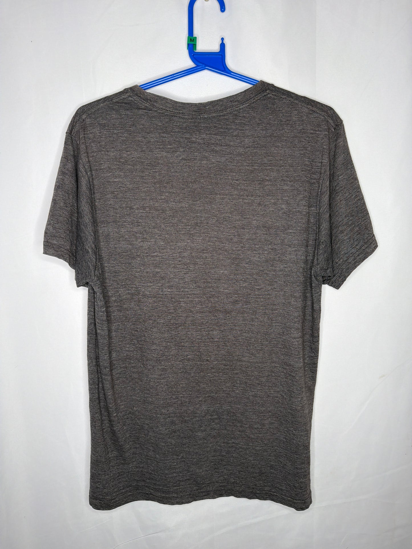 Star wars t-shirt size medium