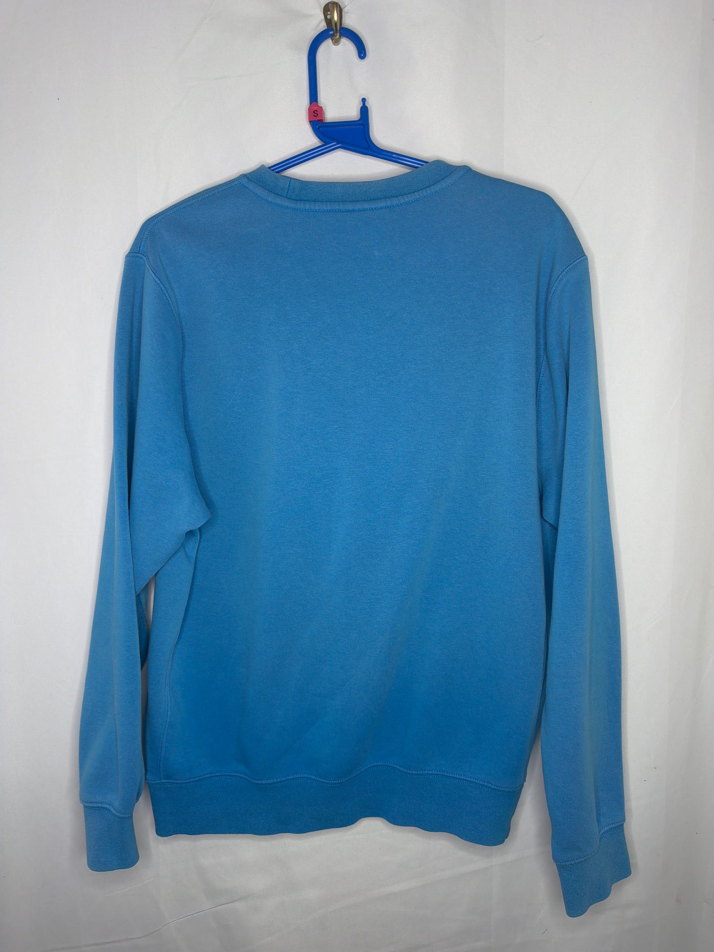 Nike sweater Small