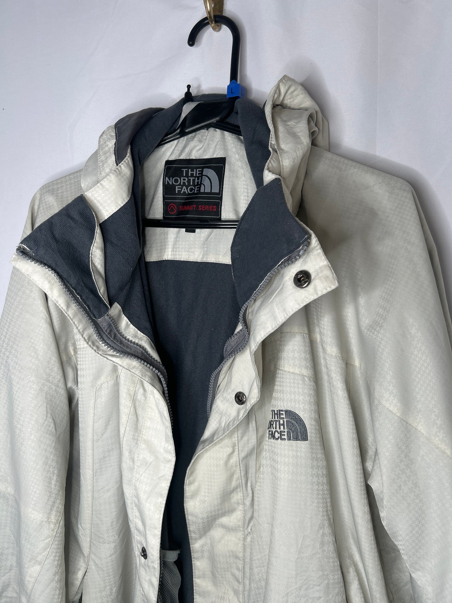 The north face goretex jacket Size large