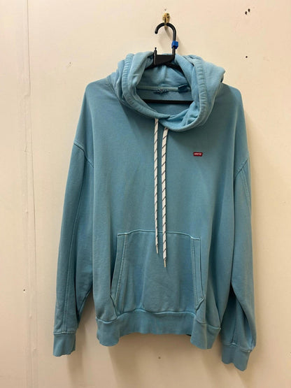 Levi’s Hoodie. Size Large0