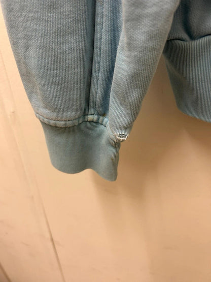 Levi’s Hoodie. Size Medium4