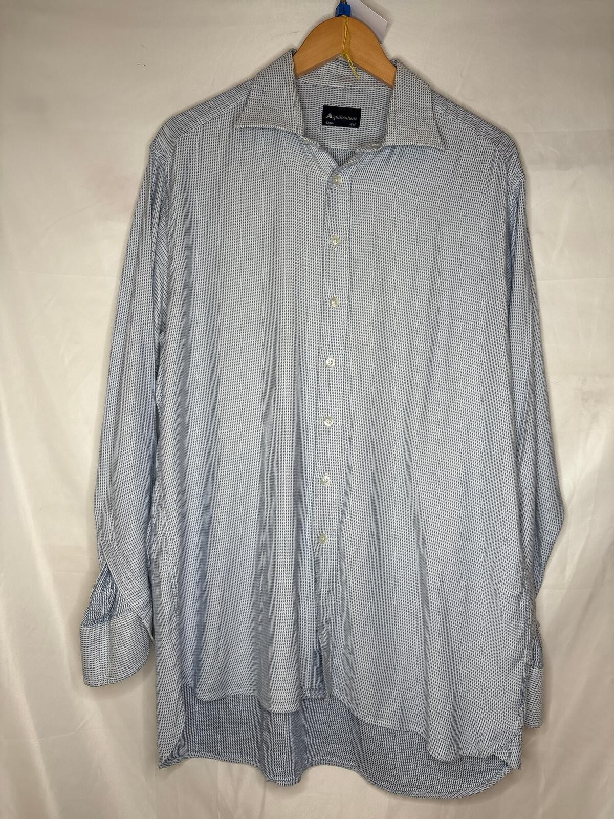 Aquascutum button up dress shirt Large0