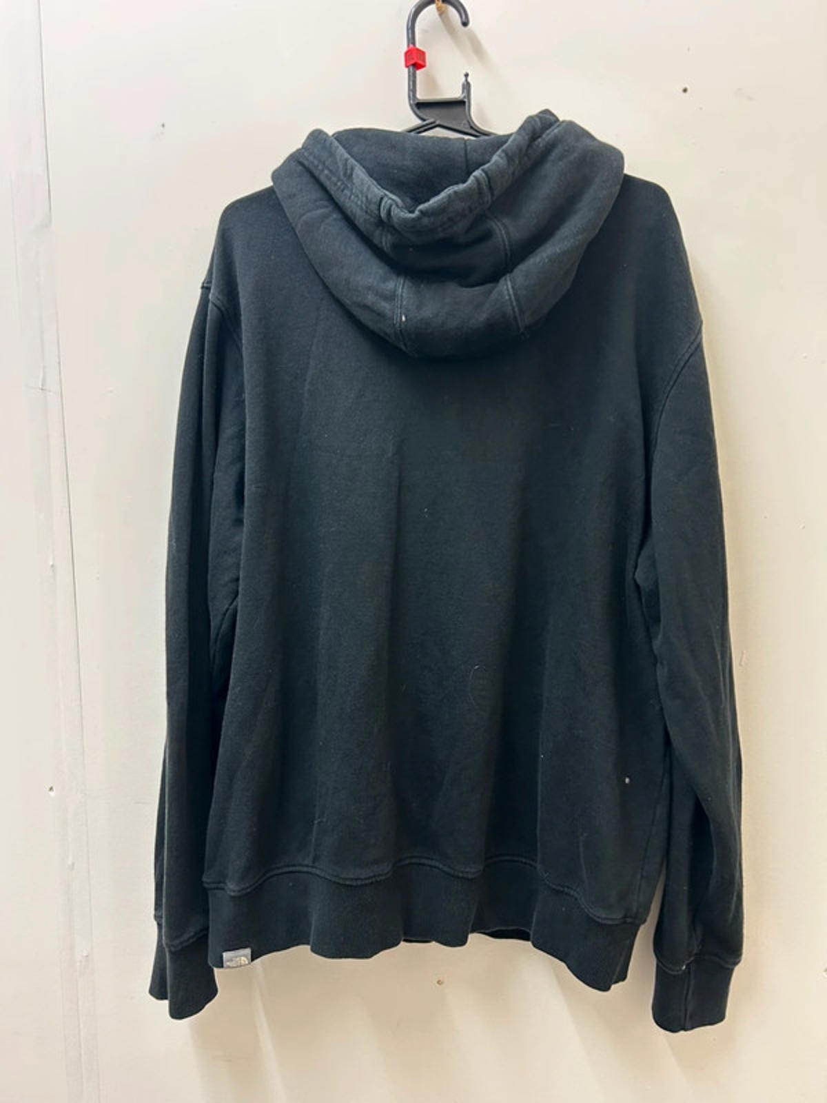 The North Face Hoodie. Size XL2