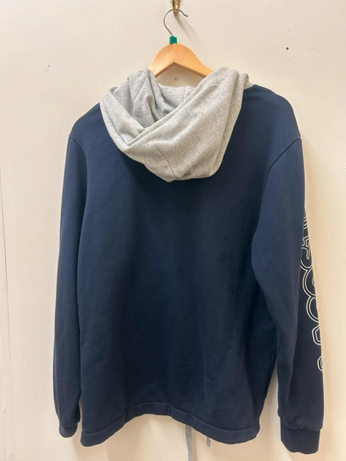 Lacoste drawstring Regular fit Hoodie. Size medium3