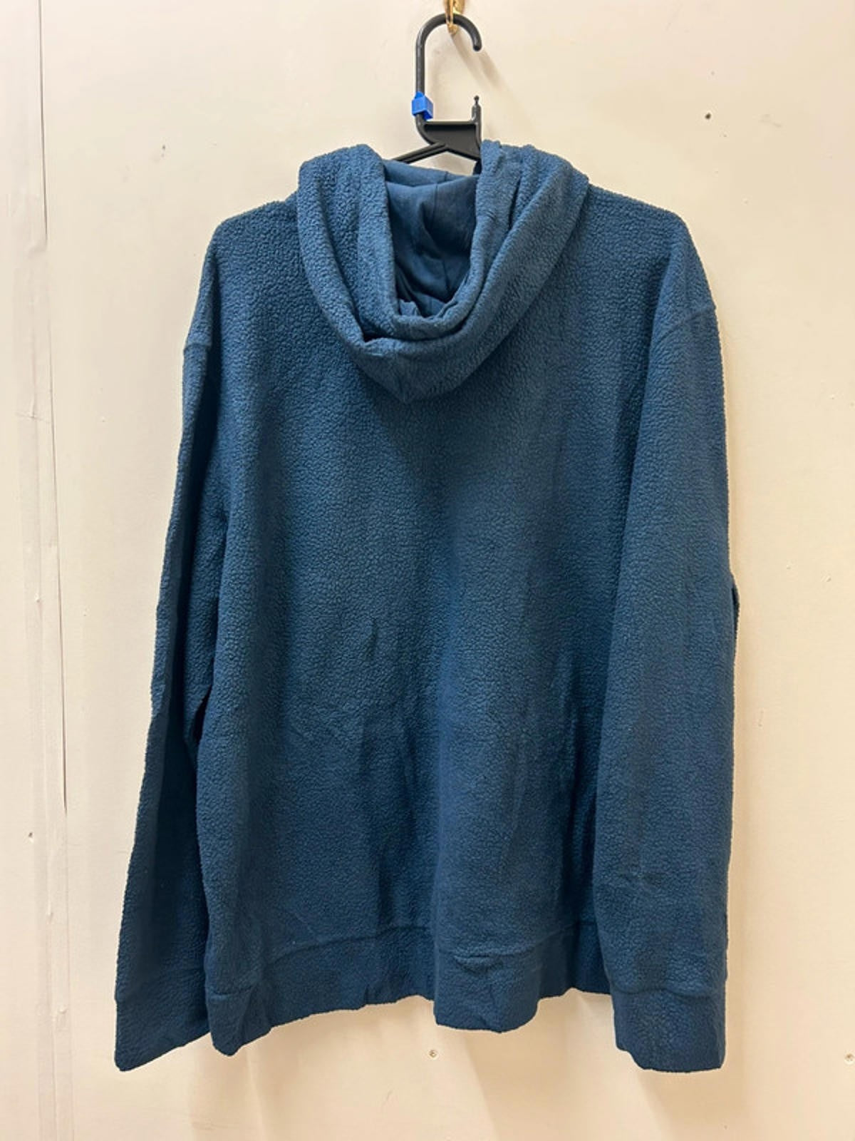 Dickies Hoodie. Size Large3