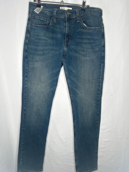 Levis signature Strauss Slim fit W32 L300