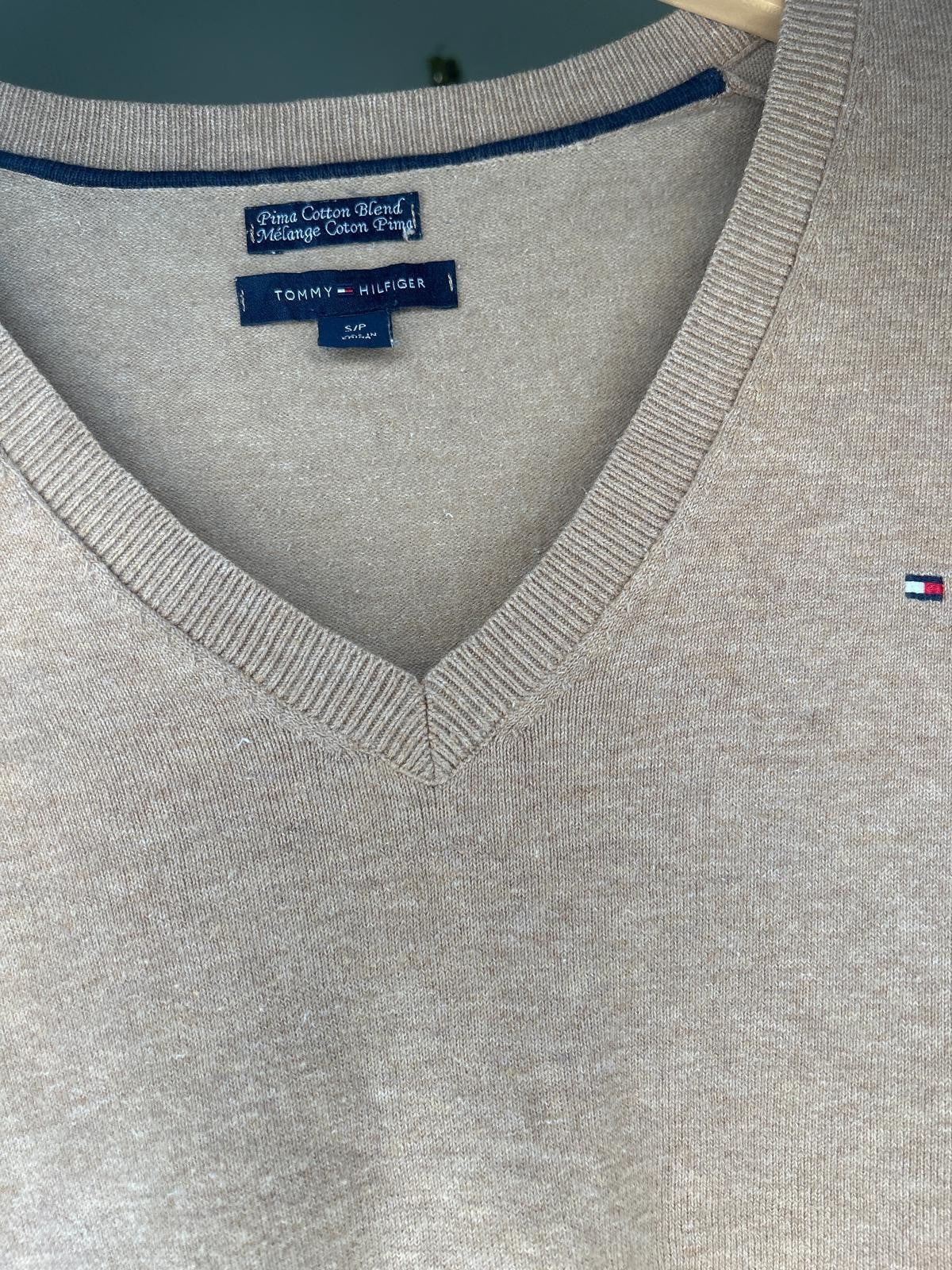 Tommy Hilfiger long knit beige size small/81