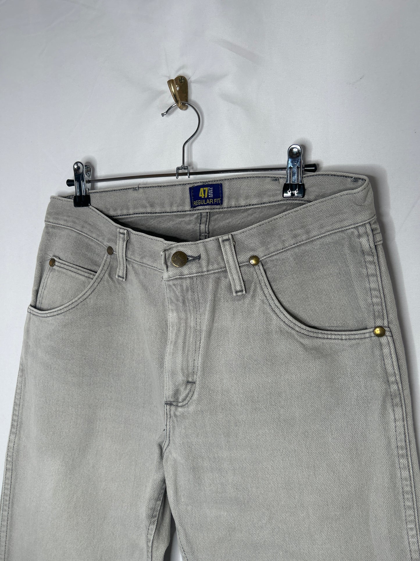 Wrangler regular fit W32/L34 jeans grey