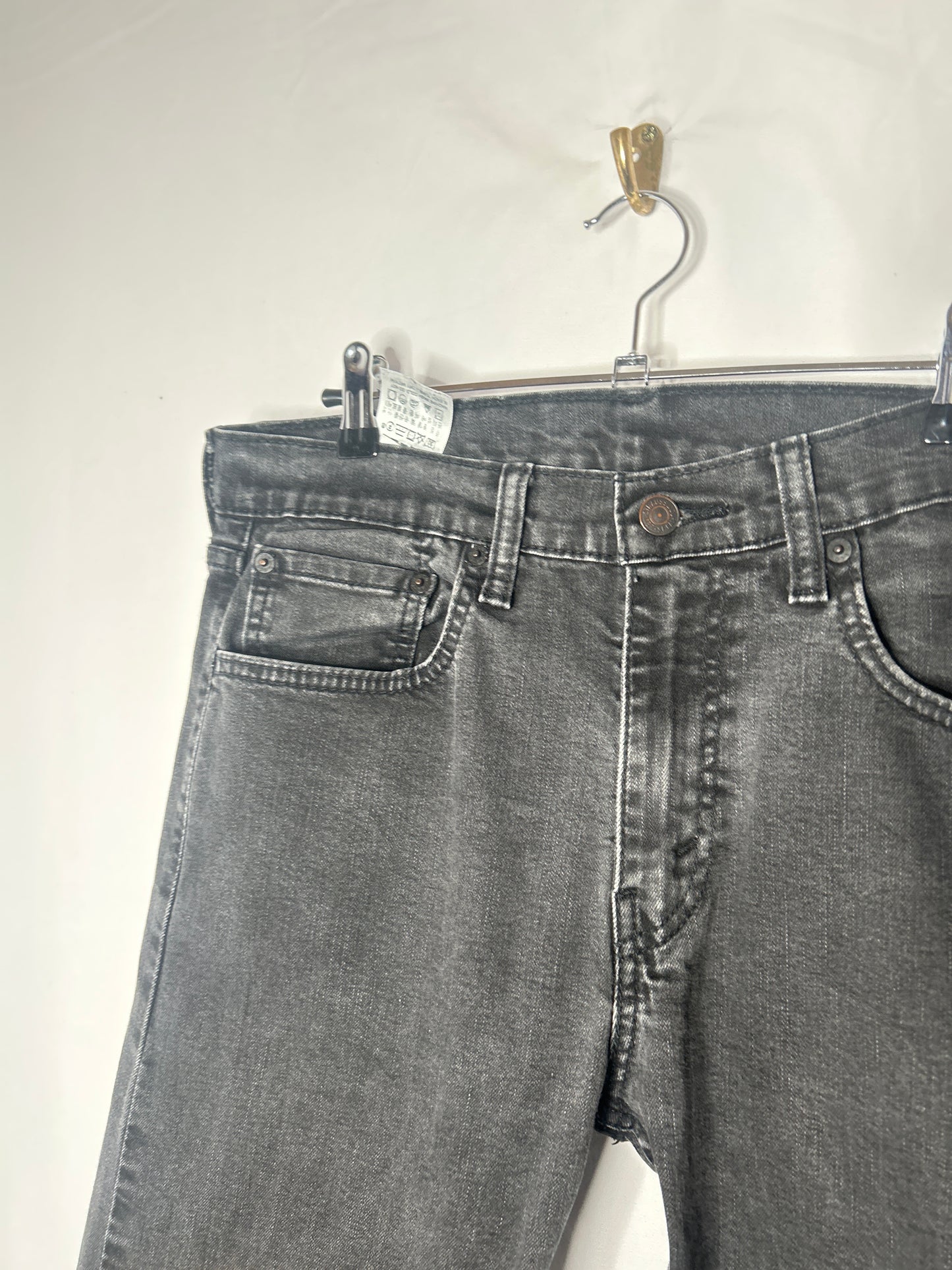 Levis 512 W32/L32 Black jeans