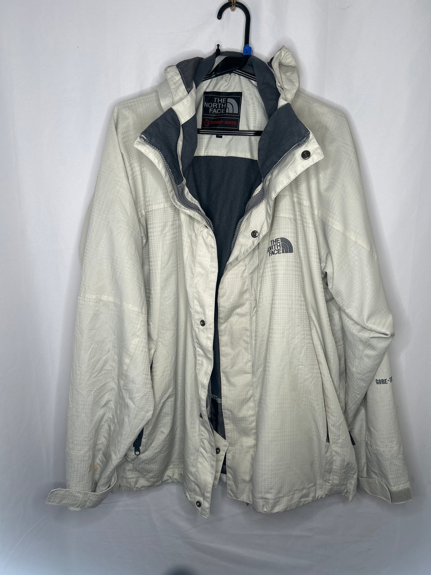 The north face goretex jacket Size large